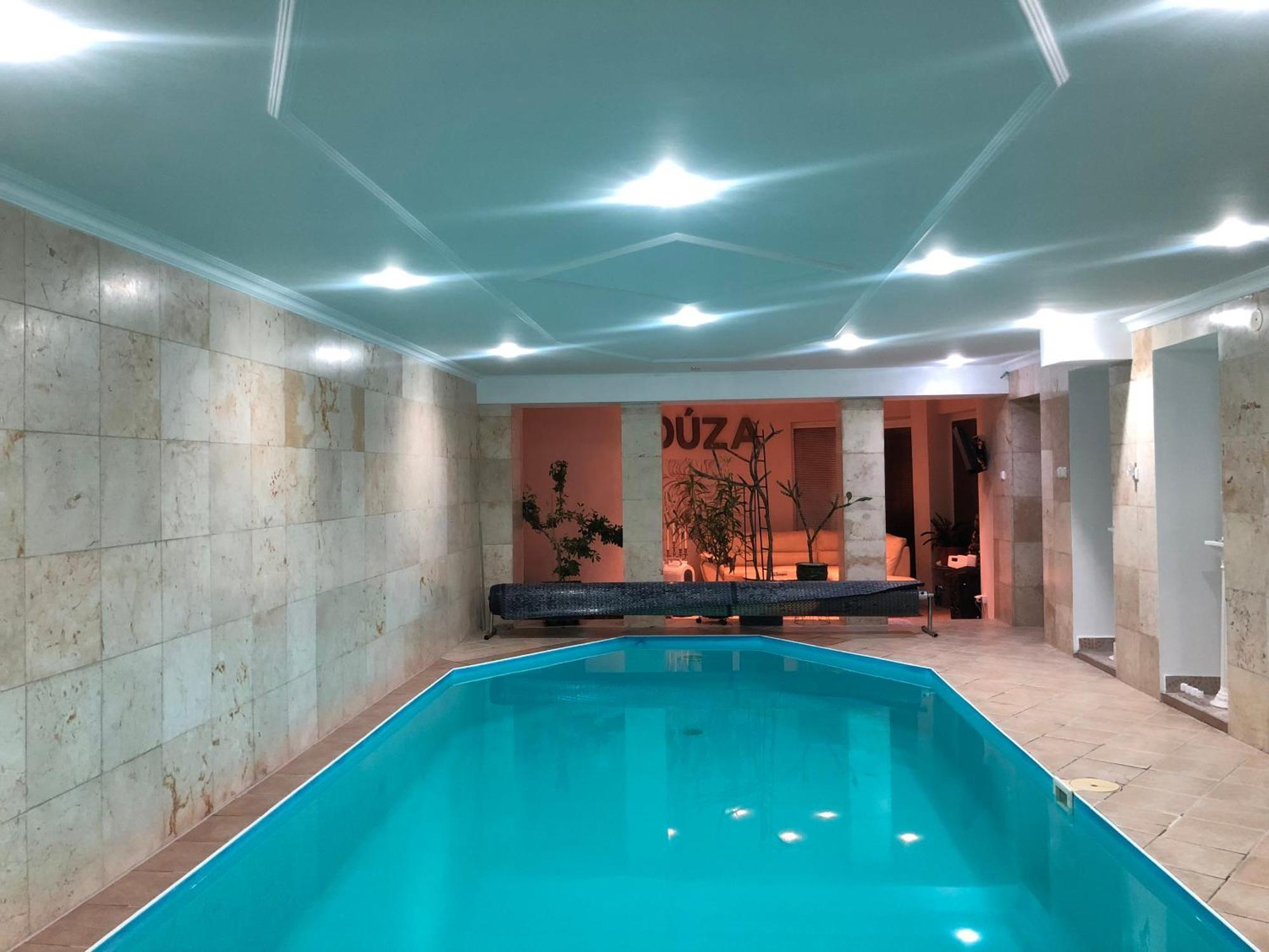 Meduza Wellness Spa S Ubytovanim Глоговец Екстер'єр фото